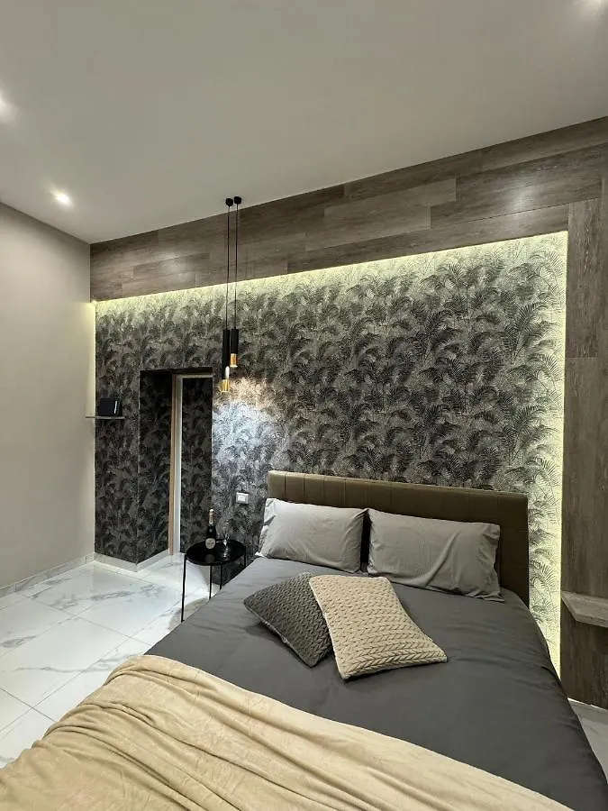 Trentanove Home Neapel